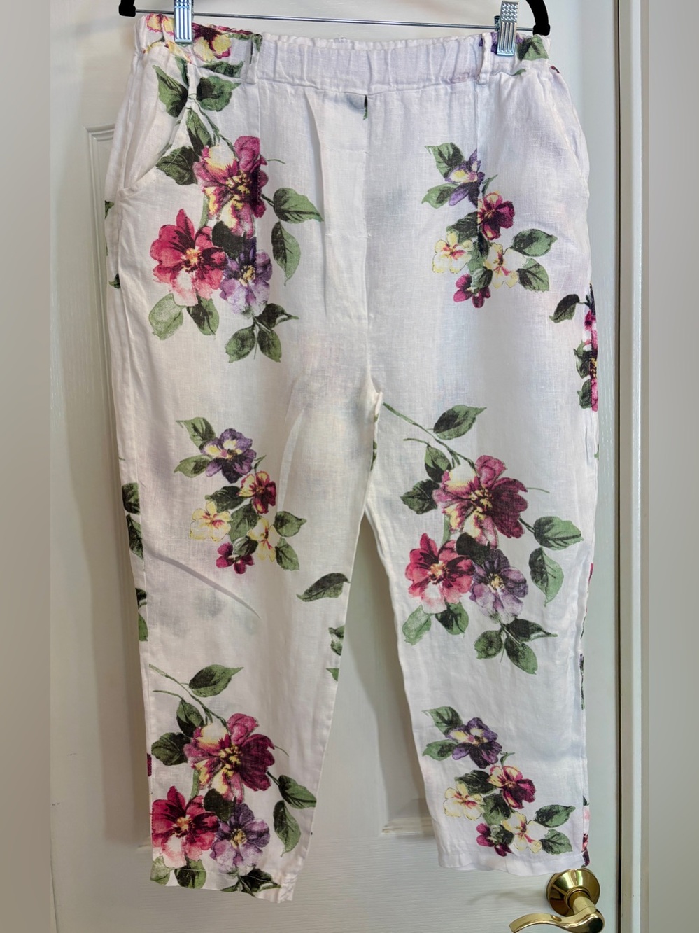 Made In Italy White Floral Linen ~ Women’s ~ See Measurement ~ Artsy